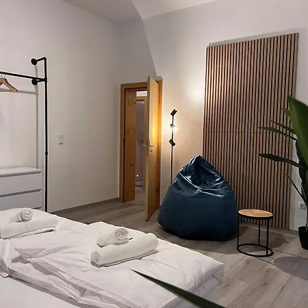 Dein Zuhause In Passau, Modern, Zentral, Parkplatz, Kueche, Terasse Pasov