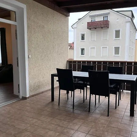 Apartamento Dein Zuhause In Passau, Modern, Zentral, Parkplatz, Kueche, Terasse