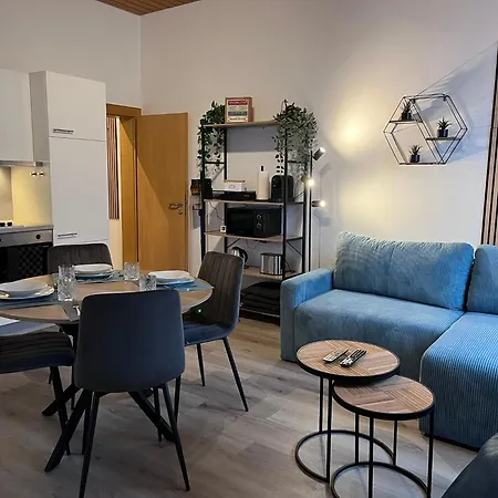 Apartamento Dein Zuhause In Passau, Modern, Zentral, Parkplatz, Kueche, Terasse *