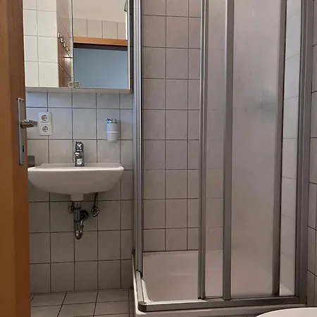 Dein Zuhause In Passau, Modern, Zentral, Parkplatz, Kueche, Terasse Appartement *