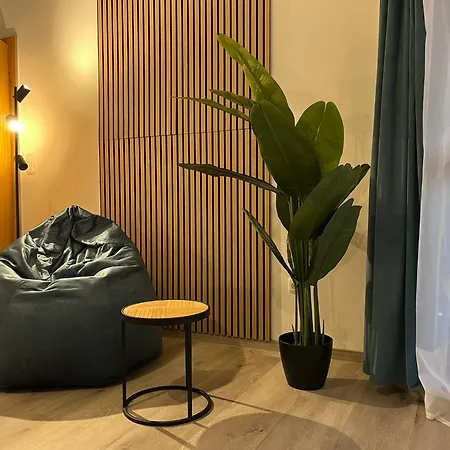 Appartement Dein Zuhause In Passau, Modern, Zentral, Parkplatz, Kueche, Terasse