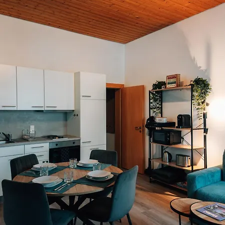 Dein Zuhause In Passau, Modern, Zentral, Parkplatz, Kueche, Terasse * Пассау