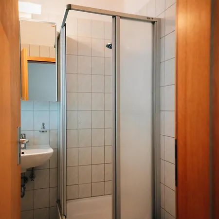 Dein Zuhause In Passau, Modern, Zentral, Parkplatz, Kueche, Terasse Пассау